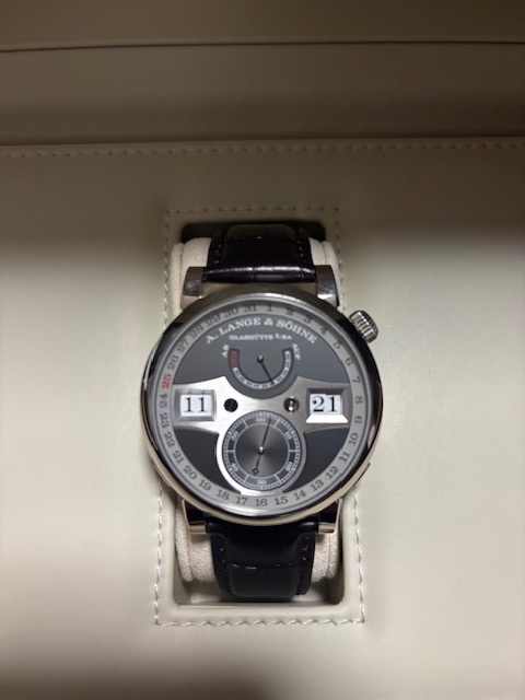 ツァイトベルク、デイト（高級時計）の商品画像 - 査定依頼日：2026年3月25日 - 最高査定価格：11,500,000円