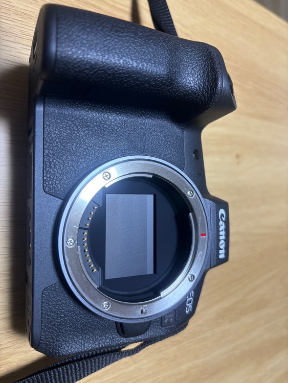 EOS R（カメラ）の商品画像 - 査定依頼日：2026年10月3日 - 最高査定価格：85,000円