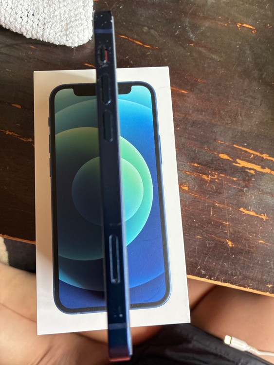 iPhone 12 mini 128GB SIMフリー（スマホ）の商品画像 - 査定依頼日：2026年4月25日 - 最高査定価格：22,000円