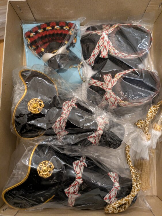 5月人形（美術品・骨董品）の商品画像 - 査定依頼日：2026年1月21日 - 最高査定価格：3,000円