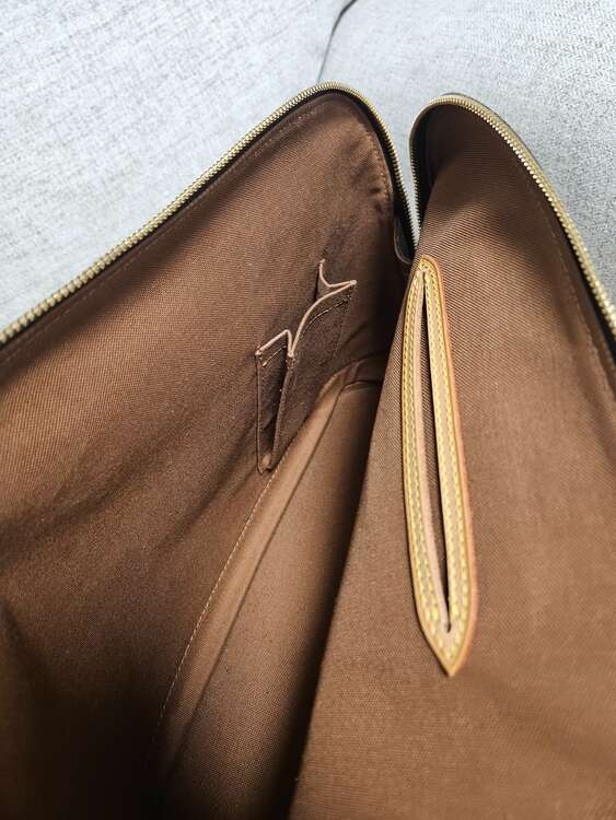 ルイヴィトン アルマ （ブランドバッグ）の商品画像 - 査定依頼日：2025年3月4日 - 最高査定価格：75,000円