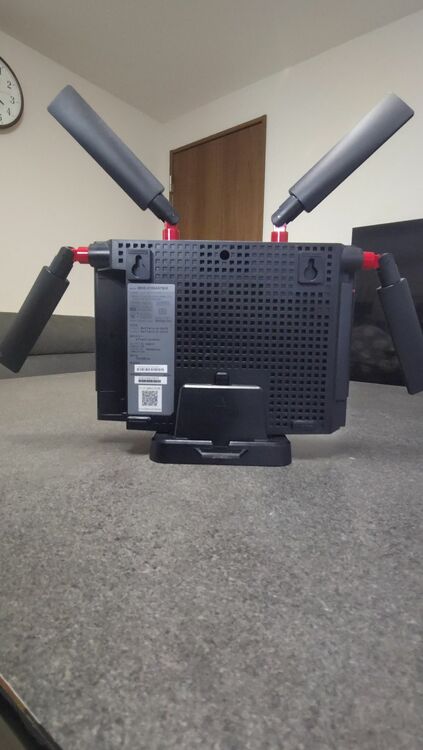 WXR-5700AX7B/D（バッファローWiFiルーター）（家電）の商品画像 - 査定依頼日：2025年11月1日 - 最高査定価格：4,000円