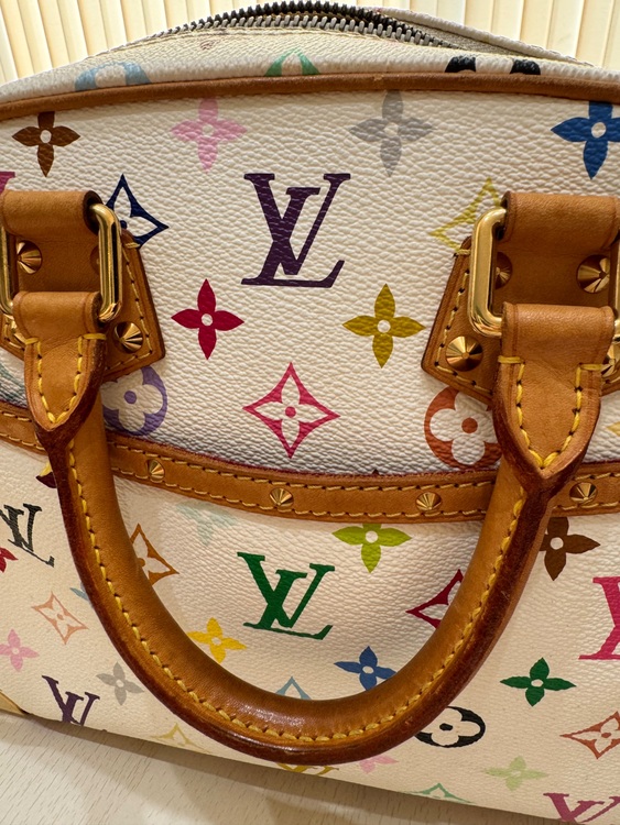 ルイヴィトン マルチカラー （ブランドバッグ）の商品画像 - 査定依頼日：2025年8月20日 - 最高査定価格：130,000円