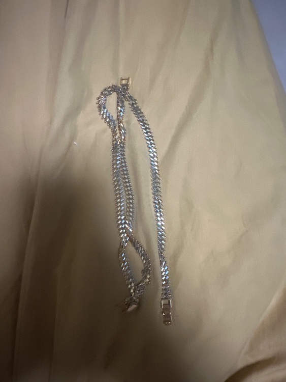 K18（金・貴金属）の商品画像 - 査定依頼日：2025年8月2日 - 最高査定価格：599,850円