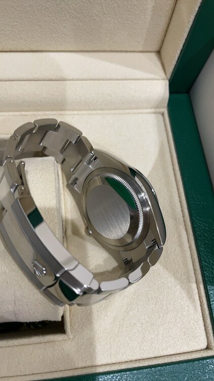 ロレックス デイトジャスト 12620（高級時計）の商品画像 - 査定依頼日：2025年4月6日 - 最高査定価格：1,000,000円