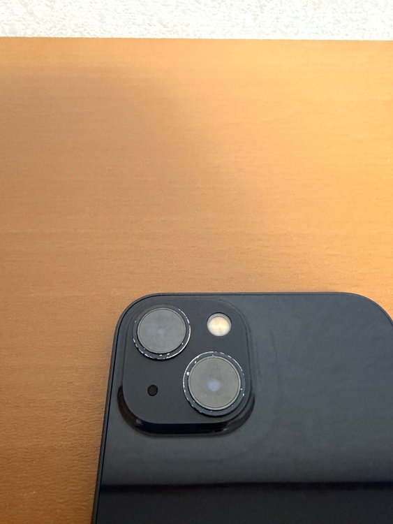 iPhone 13 128GB Softbank（スマホ）の商品画像 - 査定依頼日：2026年3月24日 - 最高査定価格：28,000円