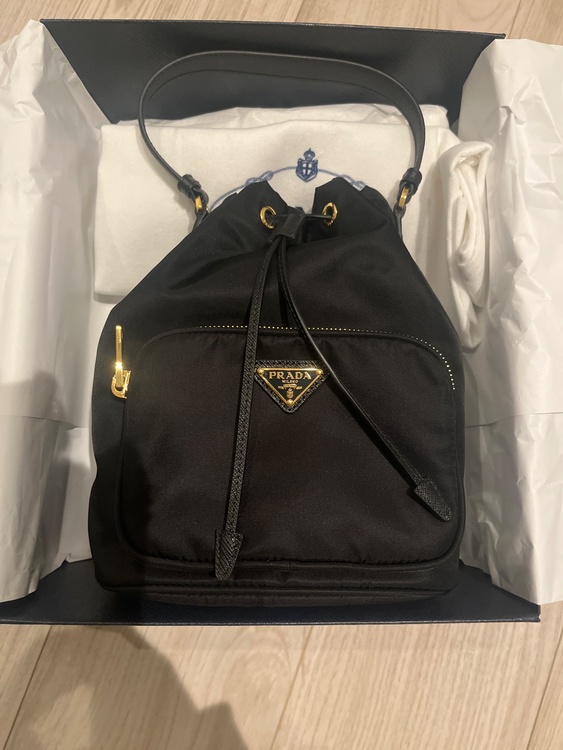 プラダ  （ブランドバッグ）の商品画像 - 査定依頼日：2025年12月28日 - 最高査定価格：70,000円