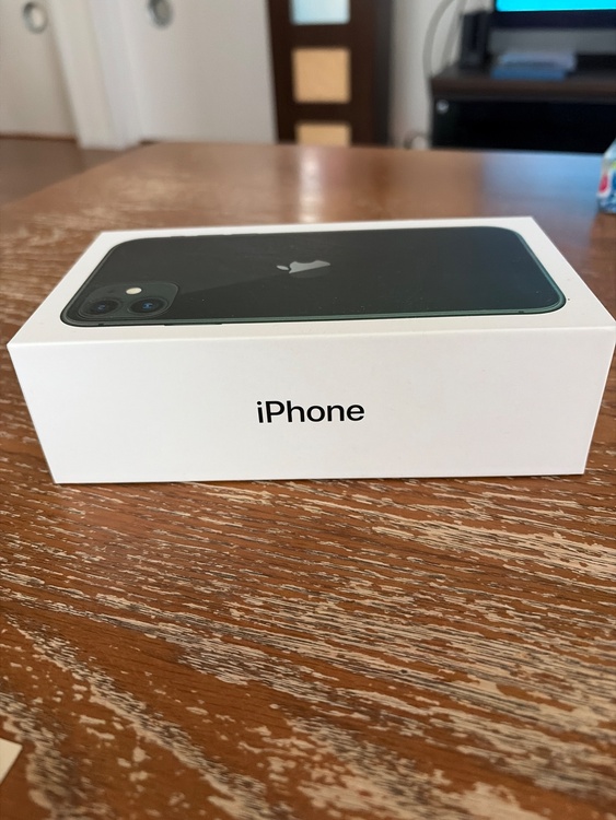 iPhone11 256GB docomo（スマホ）の商品画像 - 査定依頼日：2026年5月9日 - 最高査定価格：20,000円
