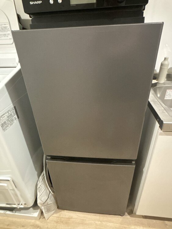 2ドア冷蔵庫 アクア　135L AQR-14P(DS)（家電）の商品画像 - 査定依頼日：2026年7月15日 - 最高査定価格：2,500円