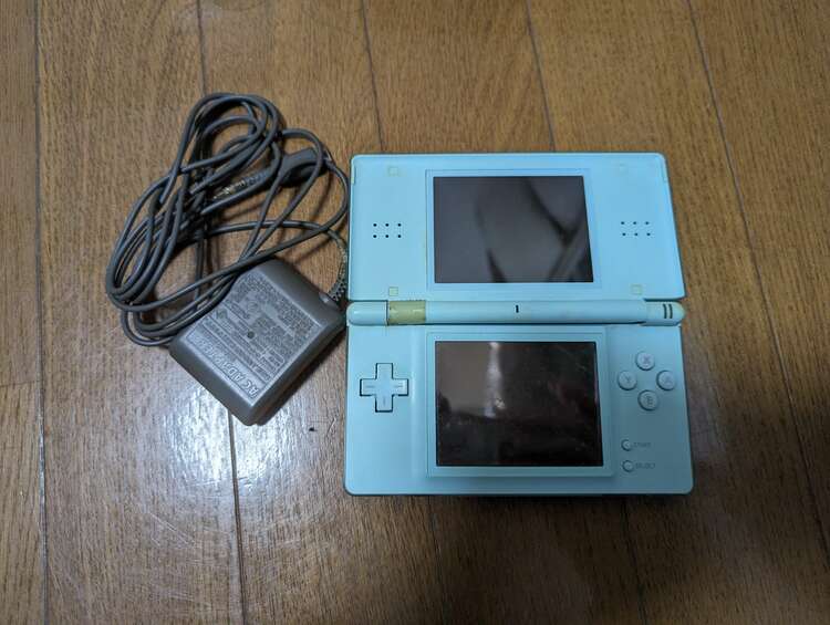 3DS本体、PS3本体、DSライト本体、ゲームソフト20本（ゲーム機本体・ゲームソフト）の商品画像 - 査定依頼日：2023年12月4日 - 最高査定価格：21,000円