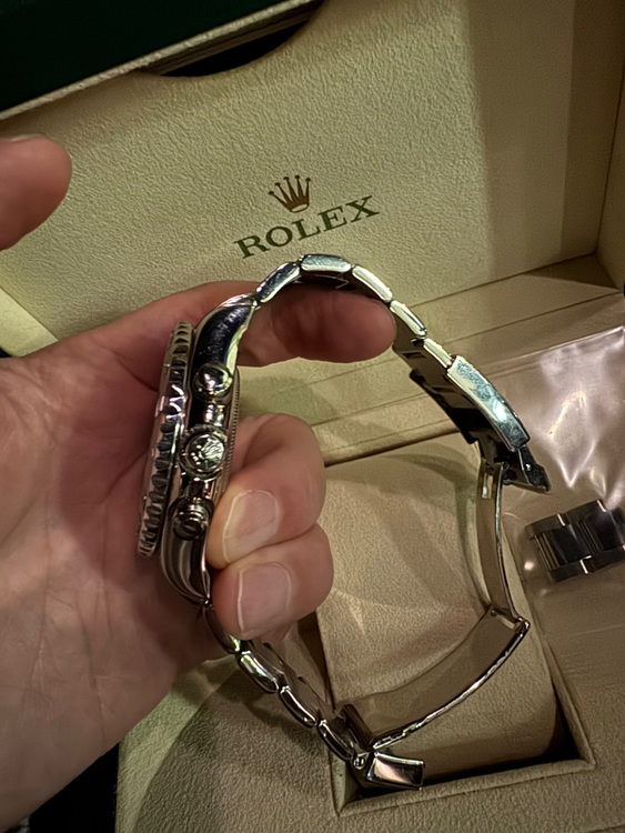 ロレックス ヨットマスター 11668（高級時計）の商品画像 - 査定依頼日：2025年8月22日 - 最高査定価格：4,050,000円