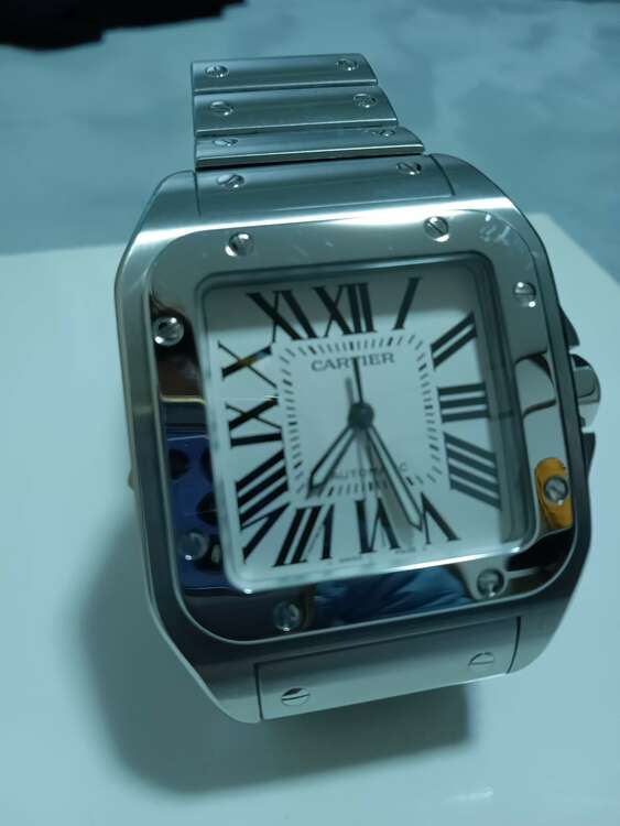 サントス100LM（高級時計）の商品画像 - 査定依頼日：2024年12月10日 - 最高査定価格：600,000円