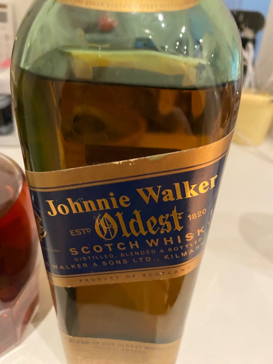 ウイスキー ジョニーウォーカー （お酒）の商品画像 - 査定依頼日：2025年11月20日 - 最高査定価格：100,000円