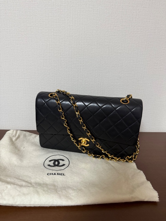 マトラッセラムスキン　ダブルフラップ（ブランドバッグ）の商品画像 - 査定依頼日：2025年12月24日 - 最高査定価格：600,000円