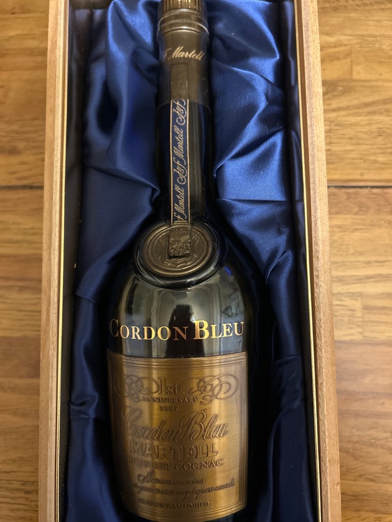 ブランデー マーテル （お酒）の商品画像 - 査定依頼日：2026年4月9日 - 最高査定価格：32,000円