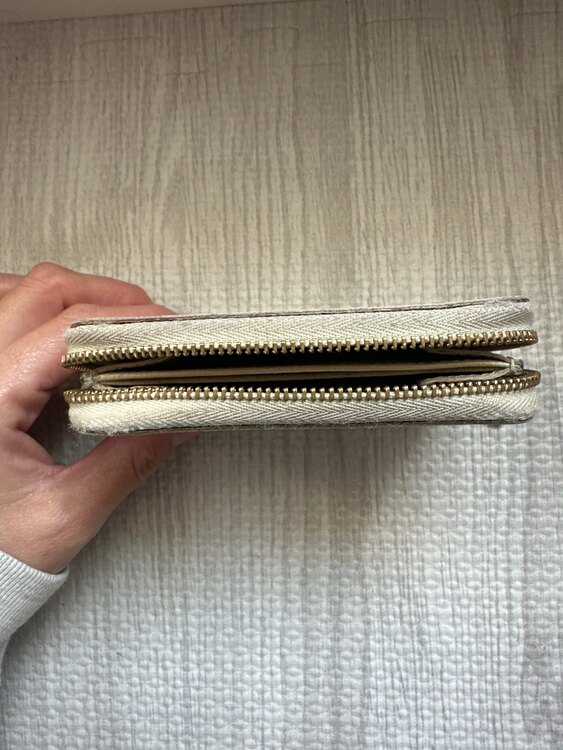 ルイヴィトン ダミエ （ブランドバッグ）の商品画像 - 査定依頼日：2025年3月10日 - 最高査定価格：3,000円