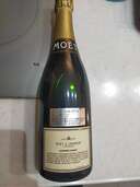 シャンパン モエ・エ・シャンドン （お酒）の商品画像 - 査定依頼日：2024年12月18日 - 最高査定価格：1,000円