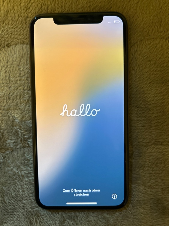 iPhoneXS 64GB Softbank（スマホ）の商品画像 - 査定依頼日：2026年2月25日 - 最高査定価格：15,000円