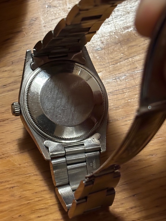 ロレックス パーペチュアル （高級時計）の商品画像 - 査定依頼日：2025年12月8日 - 最高査定価格：550,000円