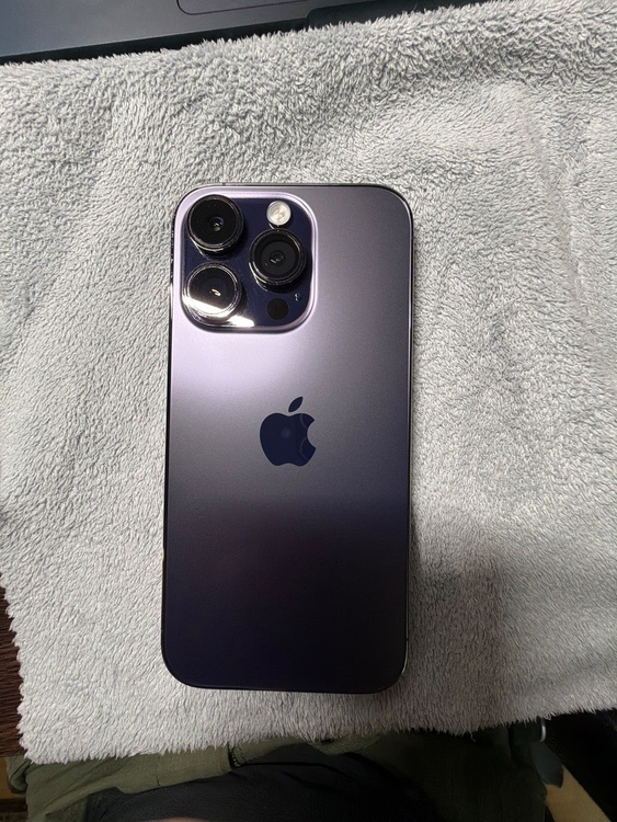 iPhone iPhone 14 Pro 256GB Softbank（スマホ）の商品画像 - 査定依頼日：2026年8月4日 - 最高査定価格：54,000円