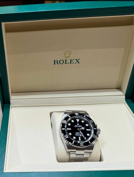 ロレックス サブマリーナー 124060（高級時計）の商品画像 - 査定依頼日：2025年6月27日 - 最高査定価格：1,850,000円
