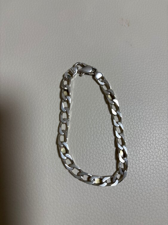 ティファニーブレスレット（金・貴金属）の商品画像 - 査定依頼日：2025年1月30日 - 最高査定価格：40,000円