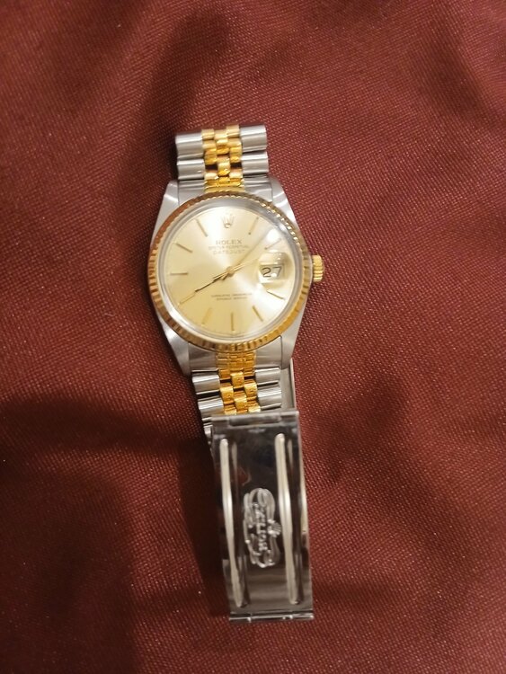 ロレックス　デイジャスト　16013（高級時計）の商品画像 - 査定依頼日：2025年12月19日 - 最高査定価格：850,000円