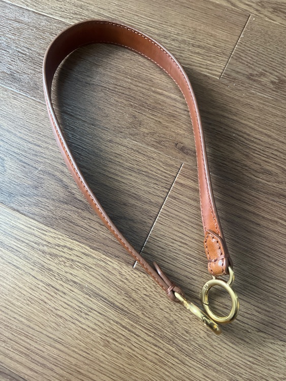 フェンディ  （ブランドバッグ）の商品画像 - 査定依頼日：2025年6月13日 - 最高査定価格：80,000円