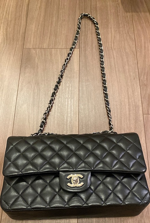 マトラッセ25（ブランドバッグ）の商品画像 - 査定依頼日：2025年11月24日 - 最高査定価格：780,000円