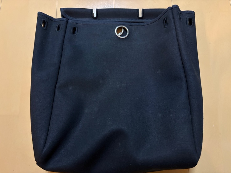 エルメス エールバッグ （ブランドバッグ）の商品画像 - 査定依頼日：2025年12月23日 - 最高査定価格：120,000円