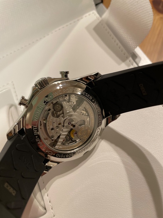 IWC ポルトギーゼ I390503（高級時計）の商品画像 - 査定依頼日：2025年6月28日 - 最高査定価格：730,000円