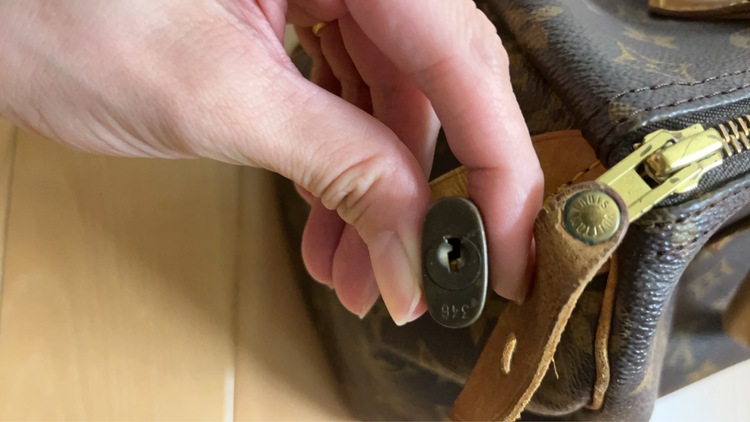 ルイヴィトン スピーディー （ブランドバッグ）の商品画像 - 査定依頼日：2025年12月22日 - 最高査定価格：55,000円