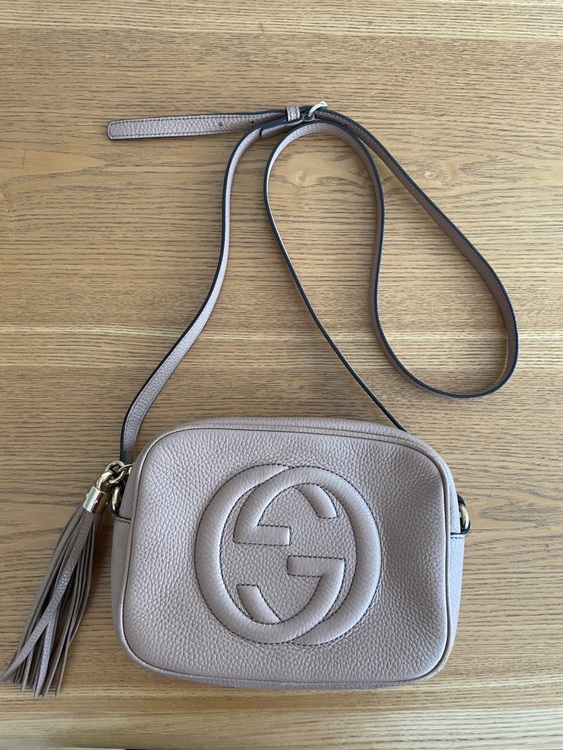 	ソーホー スモールディスコバッグ（ブランドバッグ）の商品画像 - 査定依頼日：2025年6月22日 - 最高査定価格：70,000円