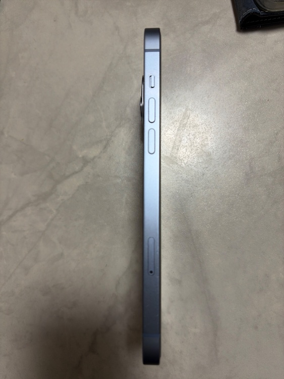 iPhone 14 Plus 128GB au（スマホ）の商品画像 - 査定依頼日：2026年1月28日 - 最高査定価格：51,000円