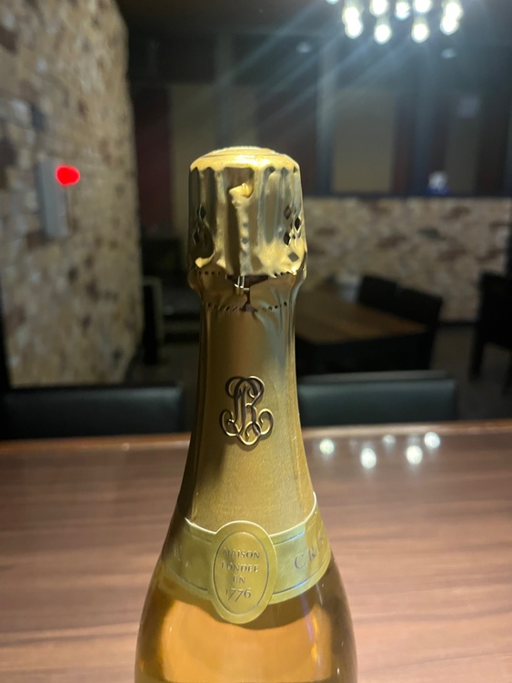 クリスタル2015（お酒）の商品画像 - 査定依頼日：2026年3月31日 - 最高査定価格：30,000円