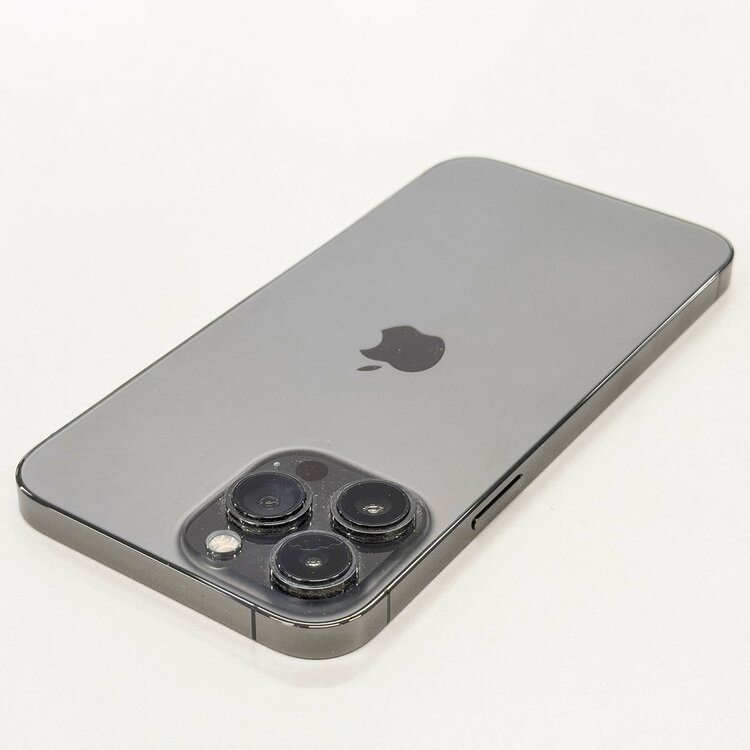 iPhone iPhone 13 Pro Max 256GB 楽天モバイル（スマホ）の商品画像 - 査定依頼日：2026年8月12日 - 最高査定価格：62,000円
