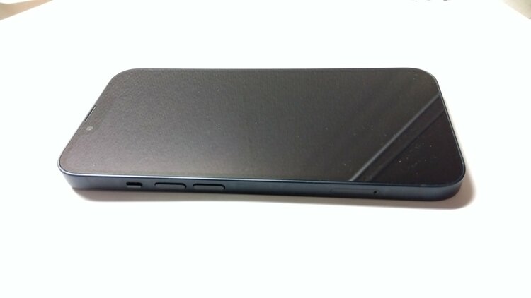 iPhone 13 128GB SIMフリー（スマホ）の商品画像 - 査定依頼日：2026年1月21日 - 最高査定価格：39,000円