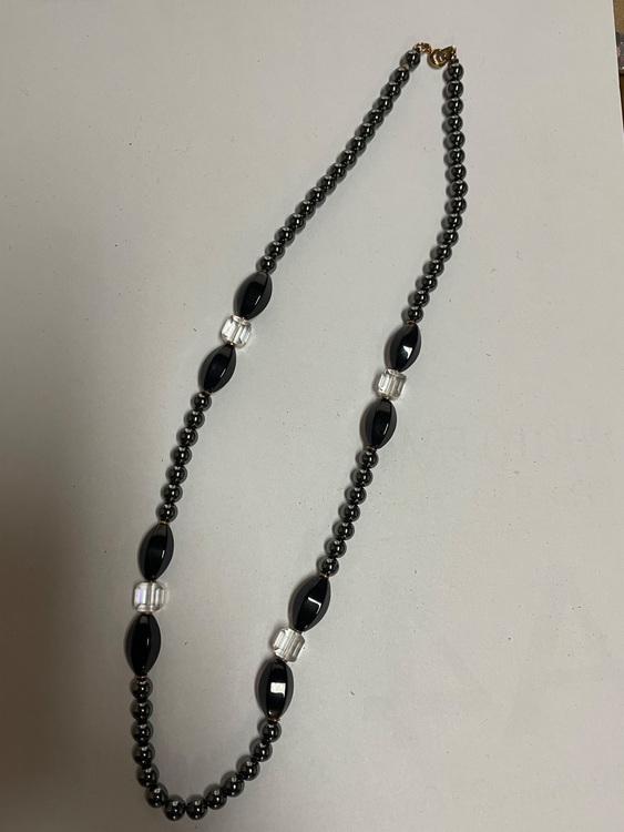 ネックレス（宝石）の商品画像 - 査定依頼日：2025年11月13日 - 最高査定価格：1,000円