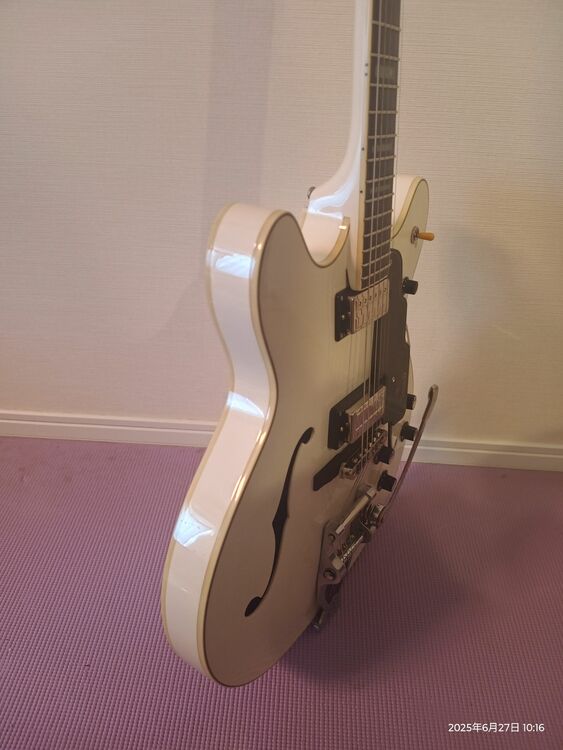 GUILD Starfire V（ピアノ・楽器・PA機材）の商品画像 - 査定依頼日：2025年10月9日 - 最高査定価格：80,000円