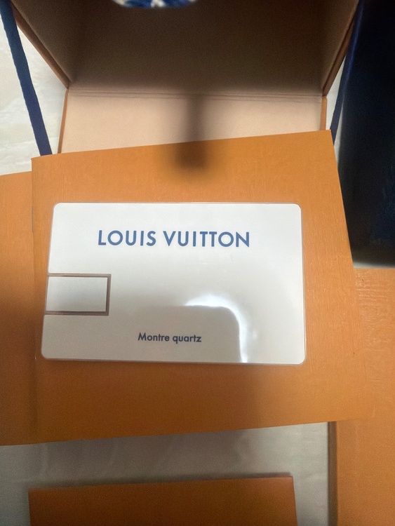 ルイヴィトン（高級時計）の商品画像 - 査定依頼日：2026年3月9日 - 最高査定価格：130,000円