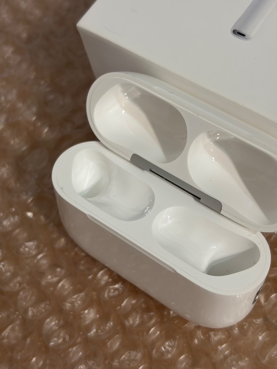 AirPodspro3（オーディオ・スピーカー）の商品画像 - 査定依頼日：2026年5月28日 - 最高査定価格：15,100円