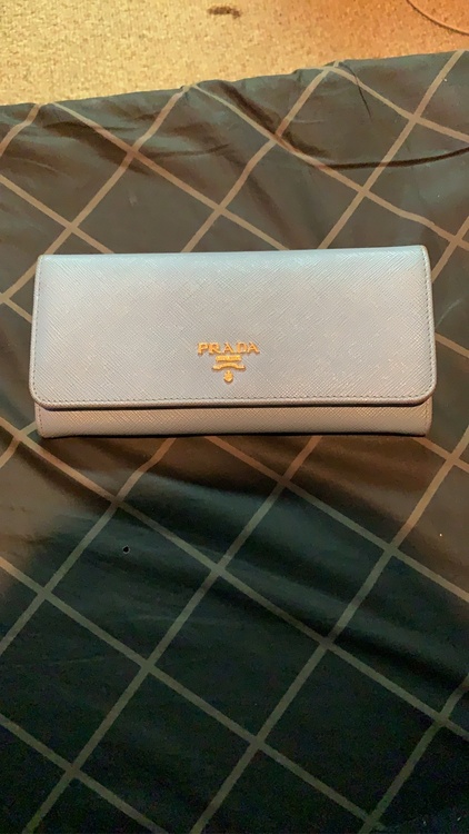 プラダ  （ブランドバッグ）の商品画像 - 査定依頼日：2026年3月3日 - 最高査定価格：28,000円