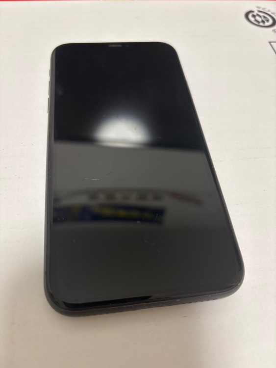 iPhone iPhone11 128GB 楽天モバイル（スマホ）の商品画像 - 査定依頼日：2026年6月14日 - 最高査定価格：17,500円