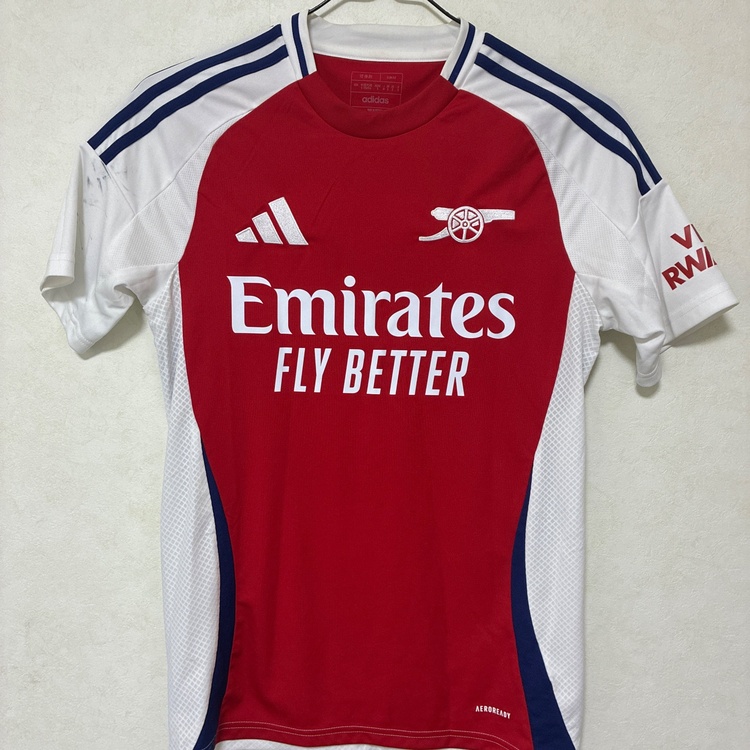 アーセナルウーデゴールユニフォーム（古着・ファッション）の商品画像 - 査定依頼日：2026年9月6日 - 最高査定価格：2,500円