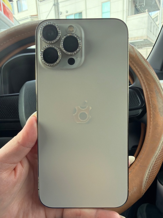 iPhone 13 Pro Max 128GB Softbank（スマホ）の商品画像 - 査定依頼日：2026年1月24日 - 最高査定価格：58,000円