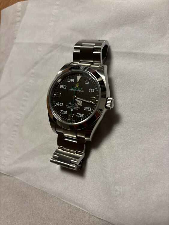 ロレックス エアキング （高級時計）の商品画像 - 査定依頼日：2025年1月30日 - 最高査定価格：950,000円