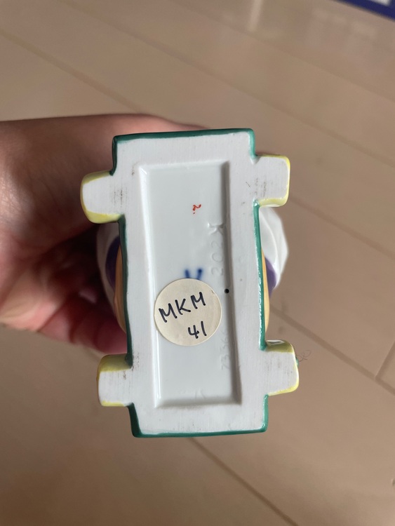 マイセンヘンチェル子供シリーズ（美術品・骨董品）の商品画像 - 査定依頼日：2025年9月10日 - 最高査定価格：100,000円