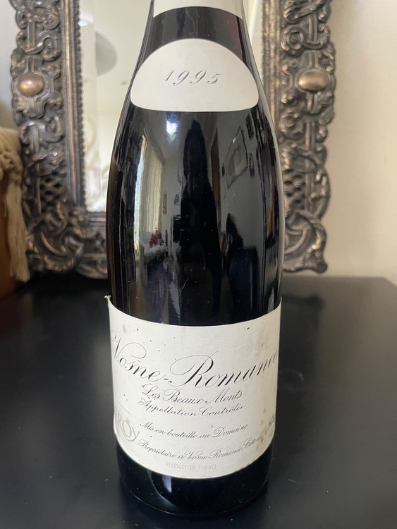 ヴォーヌロマネ(ルロワ)1995（お酒）の商品画像 - 査定依頼日：2025年11月26日 - 最高査定価格：849,000円
