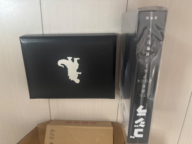 GODZILLA記念硬貨プルーフセット（その他のおもちゃ）の商品画像 - 査定依頼日：2026年7月8日 - 最高査定価格：13,000円