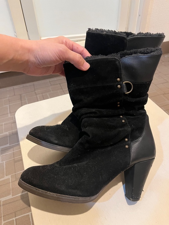 ブーツ（古着・ファッション）の商品画像 - 査定依頼日：2026年2月5日 - 最高査定価格：100,000円